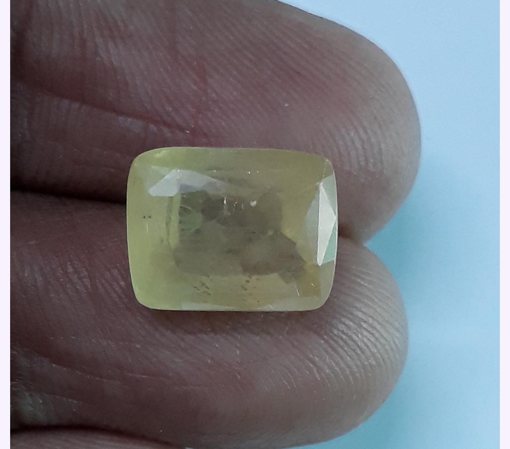 8.79 Ratti  Natural yellow sapphire with Govt Lab Certificate