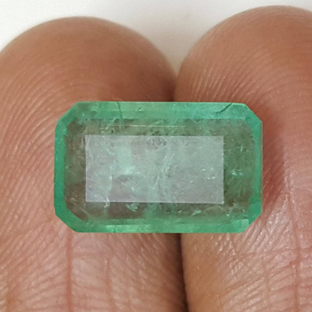 5.04 Ratti Natural Emerald With Govt Lab Certificate -6771