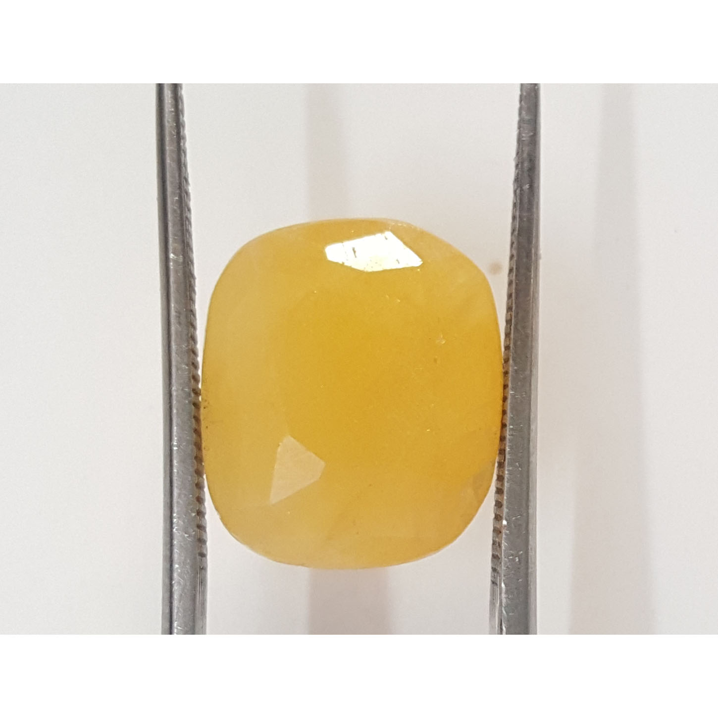 11.47 Ratti Natural Yellow Sapphire With Govt Lab Certificate-(1221)