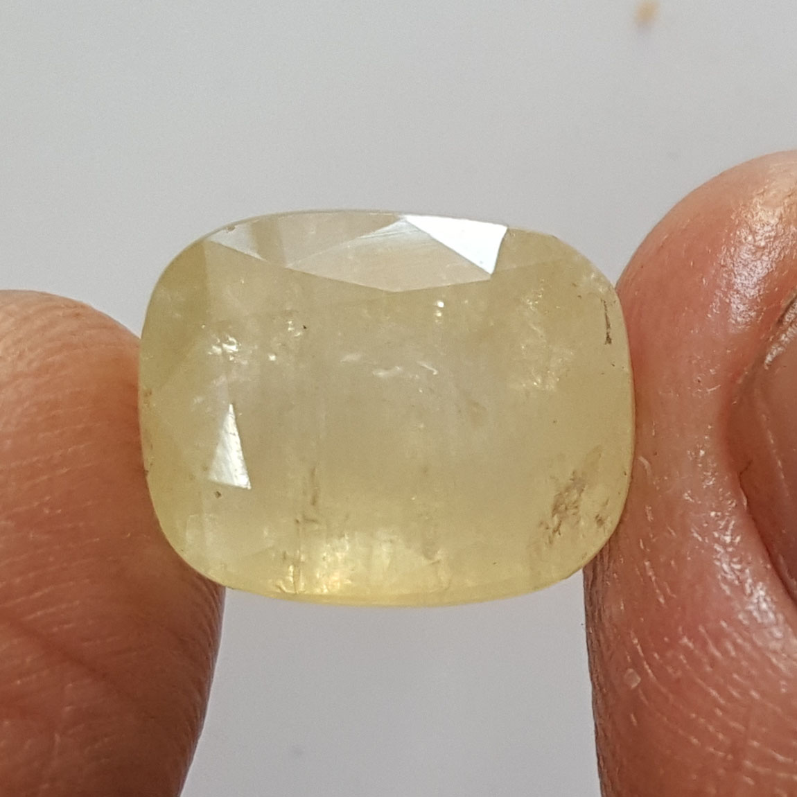 10.46 Ratti Natural Yellow Sapphire With Govt Lab Certificate-(4551)