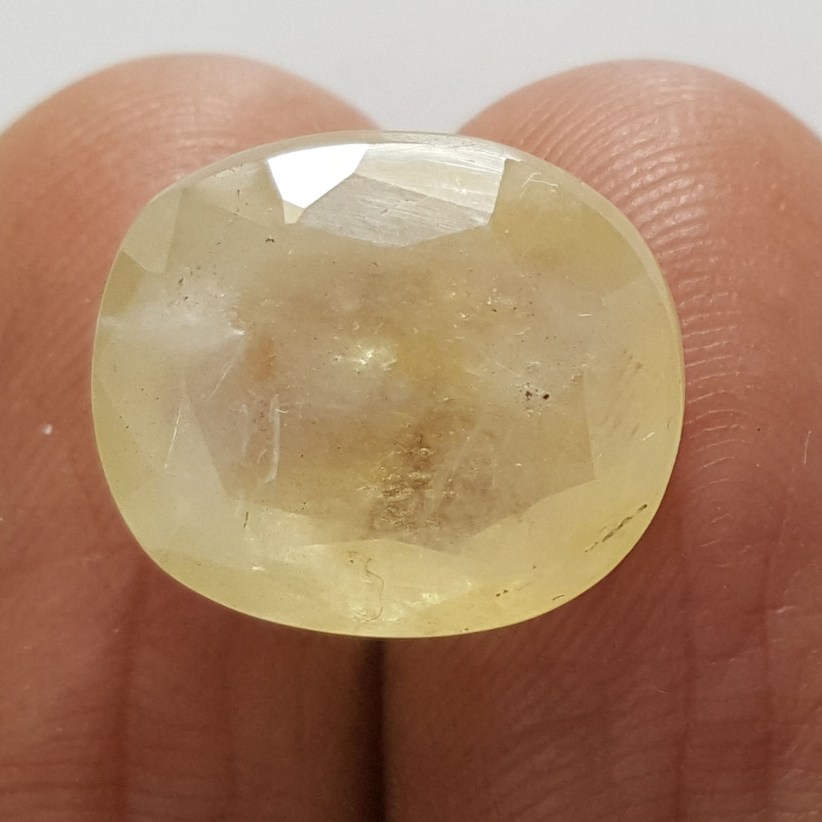 14.07 Ratti Natural Yellow Sapphire With Govt Lab Certificate-(6771)