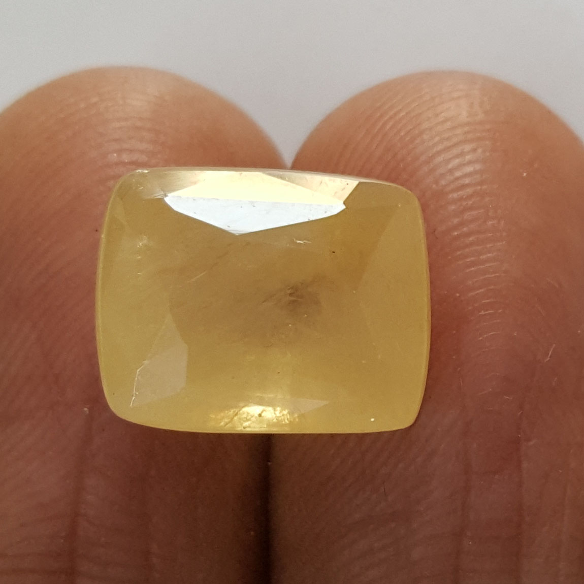 10.20 Ratti Natural Yellow Sapphire With Govt Lab Certificate-(6771)