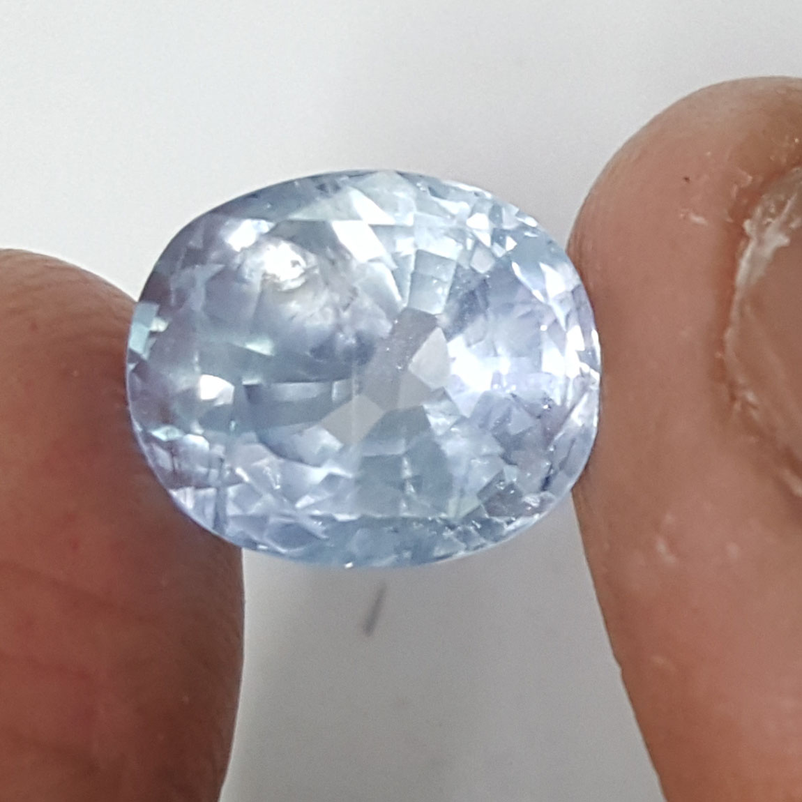 7.37 Ratti Natural Blue Sapphire with Govt Lab Certificate-(23310)