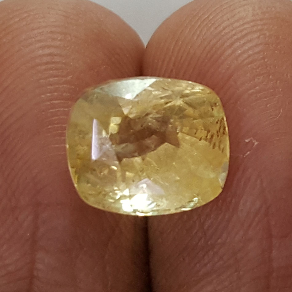 5.49 Ratti Natural Yellow Sapphire With Govt Lab Certificate-(45510)