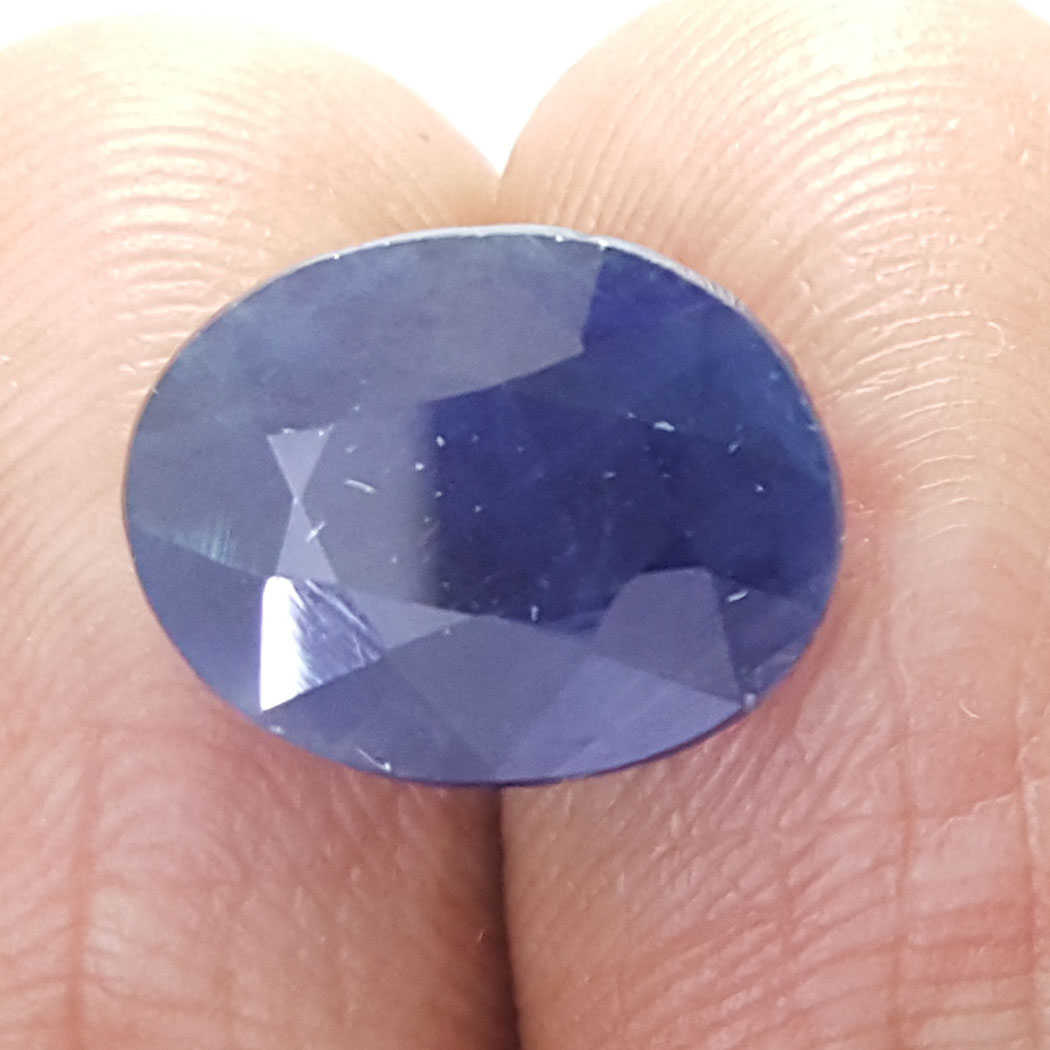 8.16 Ratti Natural Blue Sapphire with Govt Lab Certificate-(2331)
