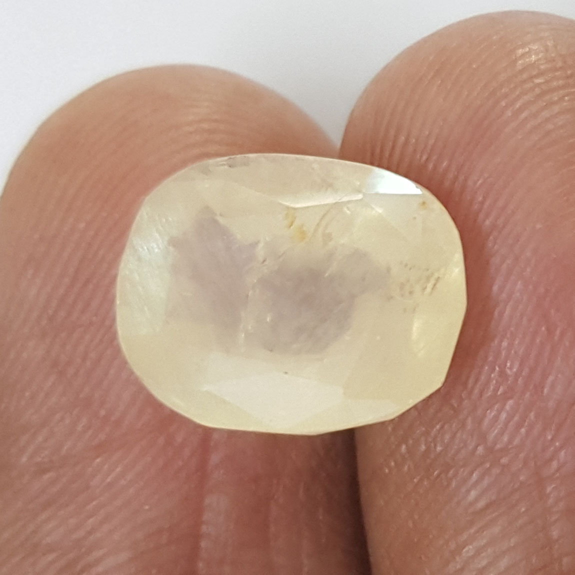 7.57 Ratti Natural Yellow Sapphire with Govt Lab Certificate-(6771)