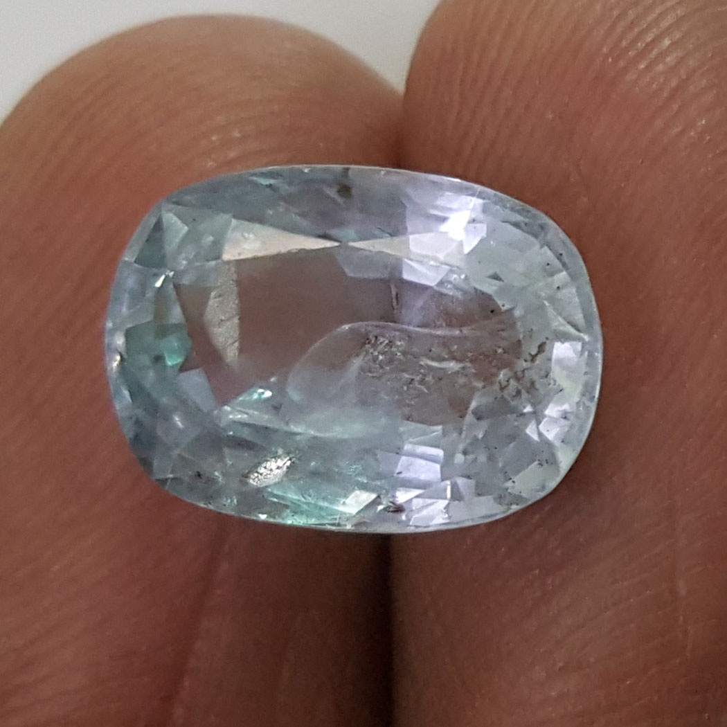 7.12 Ratti Natural Blue Sapphire With Govt Lab Certified-(23310)