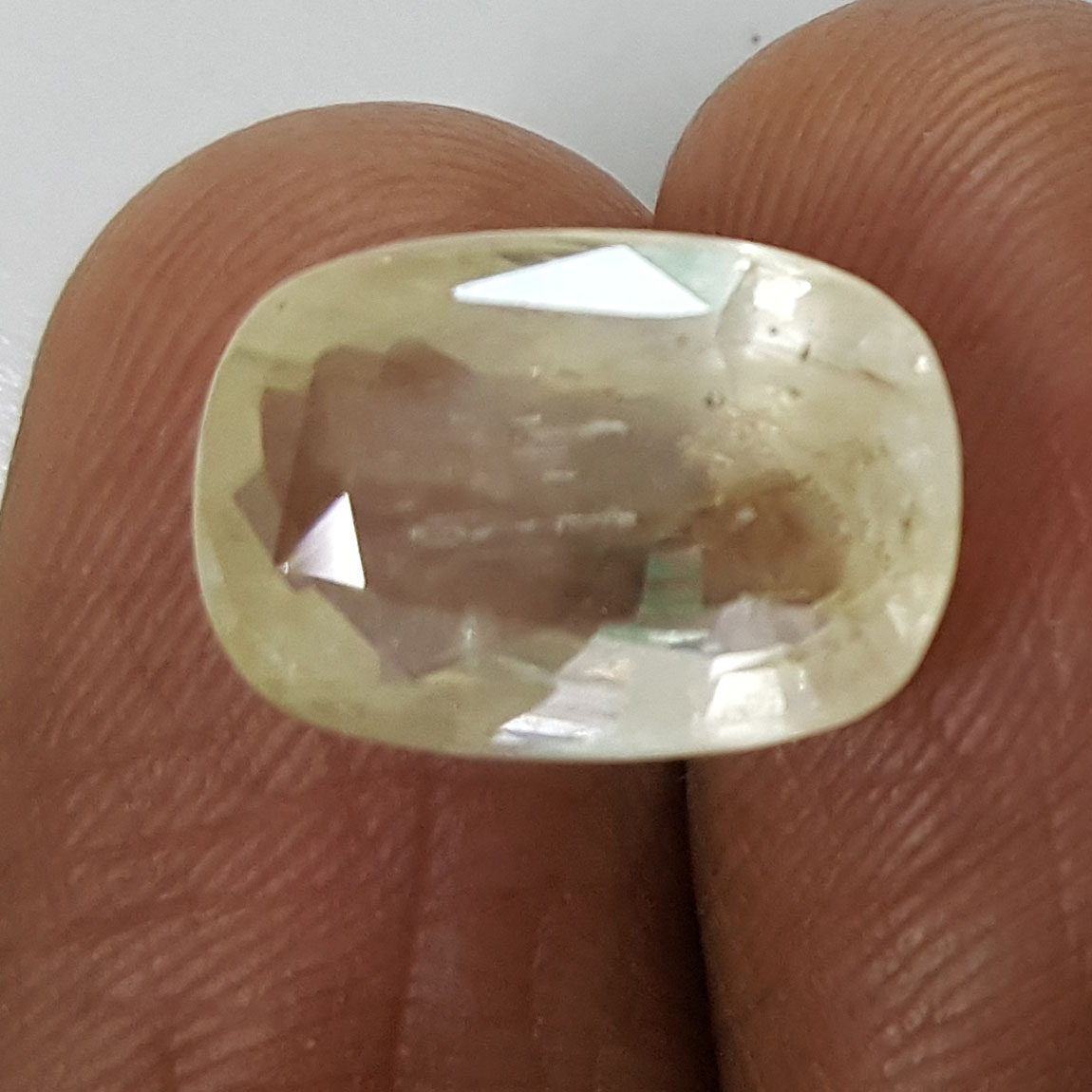 10.30 Ratti Natural Yellow Sapphire with Govt Lab Certificate-(12210)