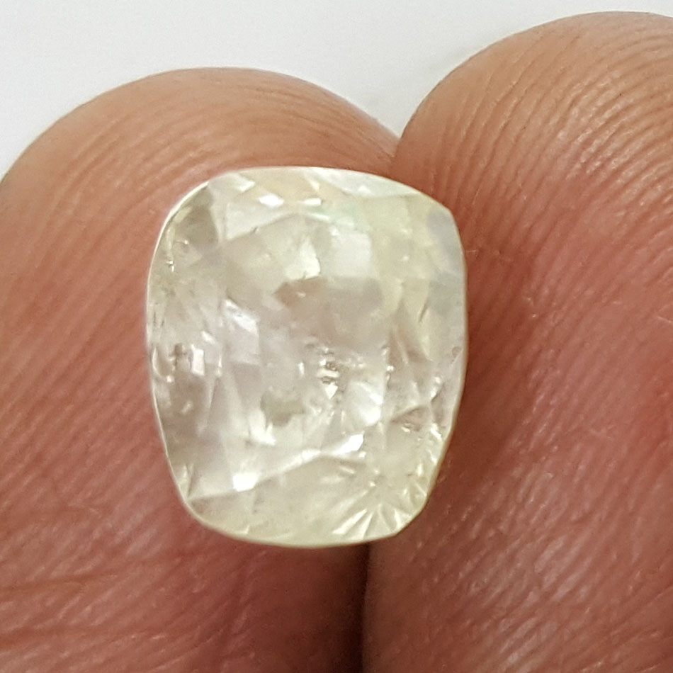 5.94 Ratti Natural Yellow Sapphire with Govt Lab Certificate-(16650)