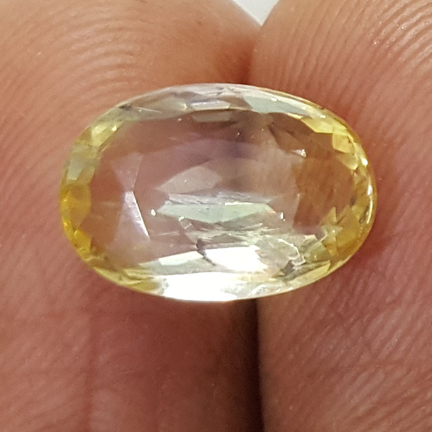 3.81 Ratti Natural Yellow Sapphire with Govt Lab Certificate-(45510)