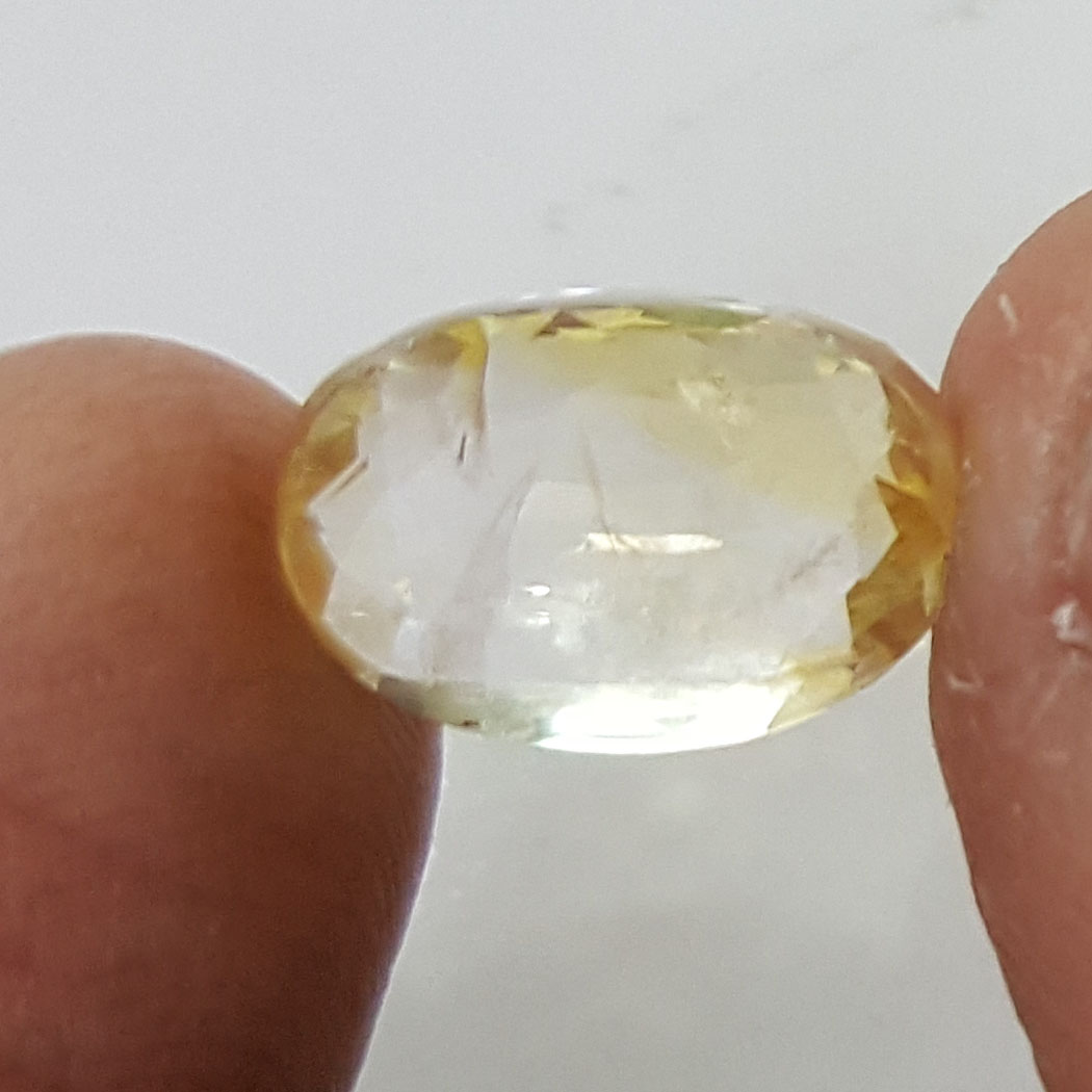 5.32 Ratti Natural Yellow Sapphire with Govt Lab Certificate-(34410)