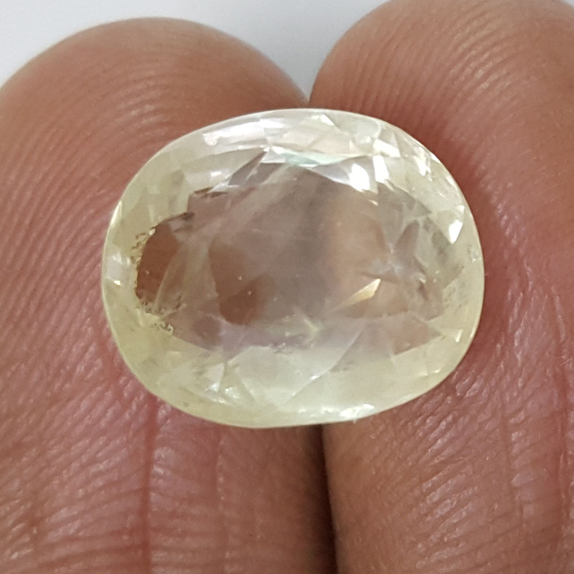 11.48 Ratti Natural Yellow Sapphire with Govt Lab Certificate-(8991)