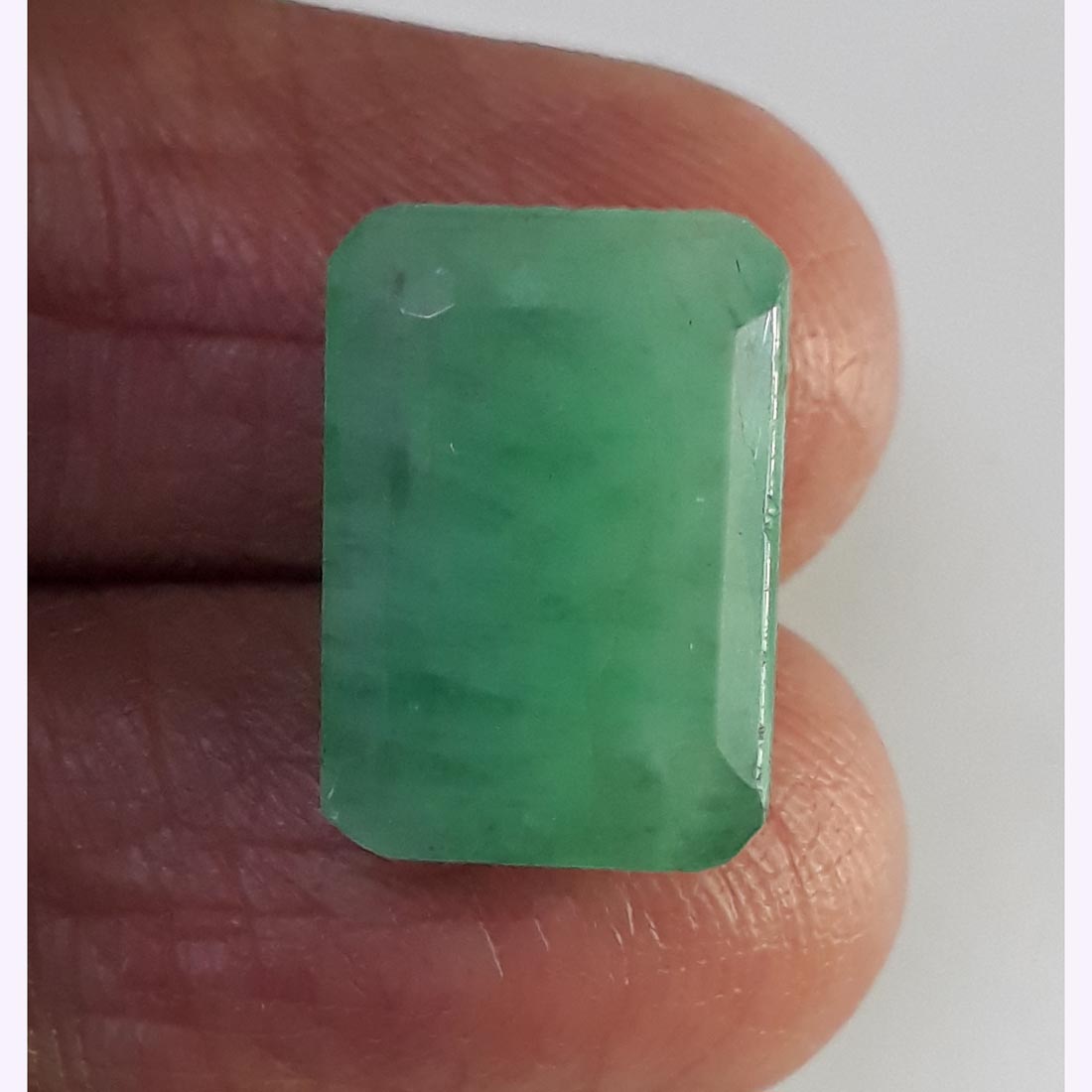 9.49 Ratti Natural Emerald with Govt Lab Certified-(2100)