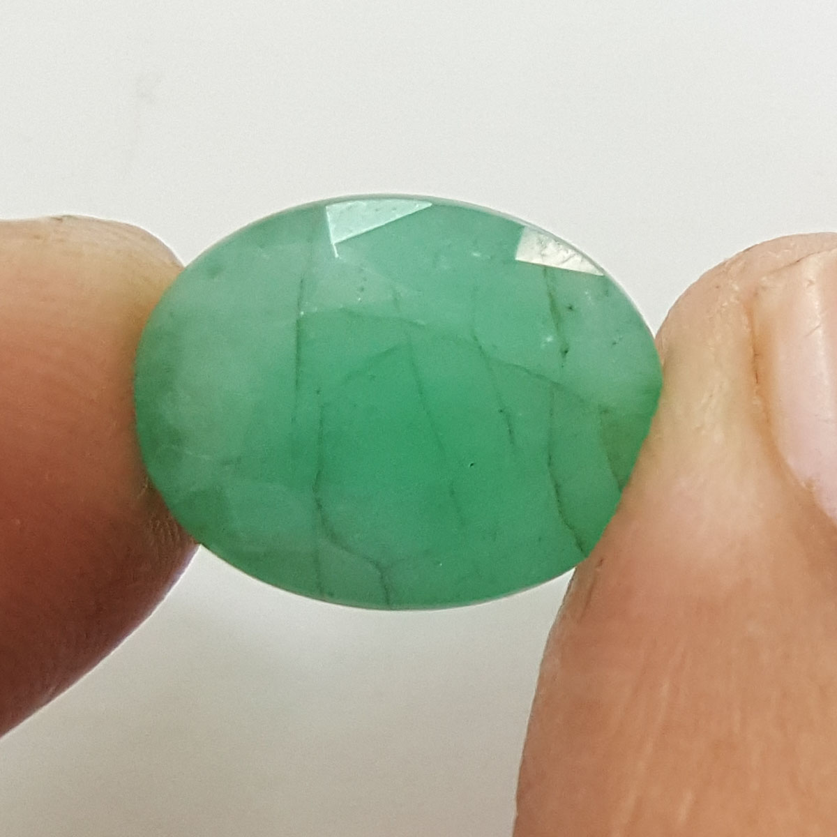 9.16 Ratti Natural Emerald Stone With Govt. Lab Certified (1221)