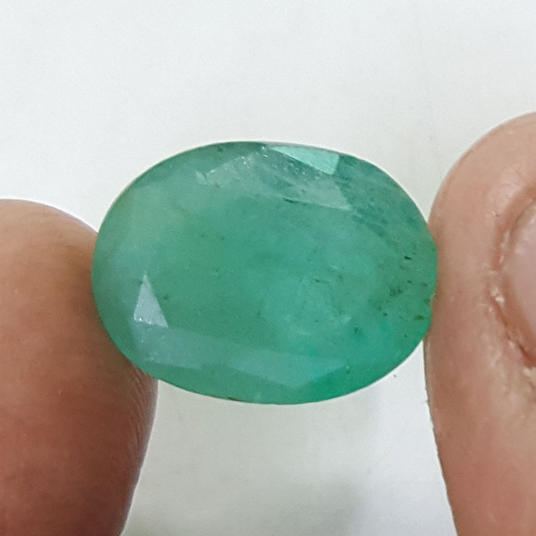 5.64 Ratti Natural Emerald Stone With Govt. Lab Certified (3441)