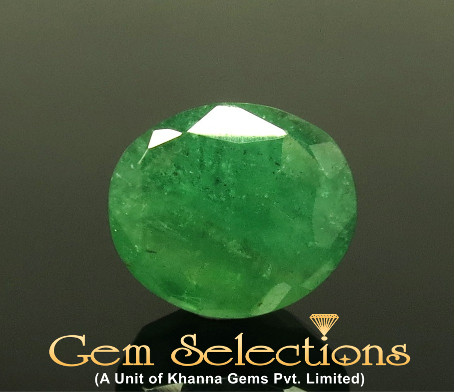 13.88 Ratti Natural Emerald Stone With Govt. Lab Certified (4551)