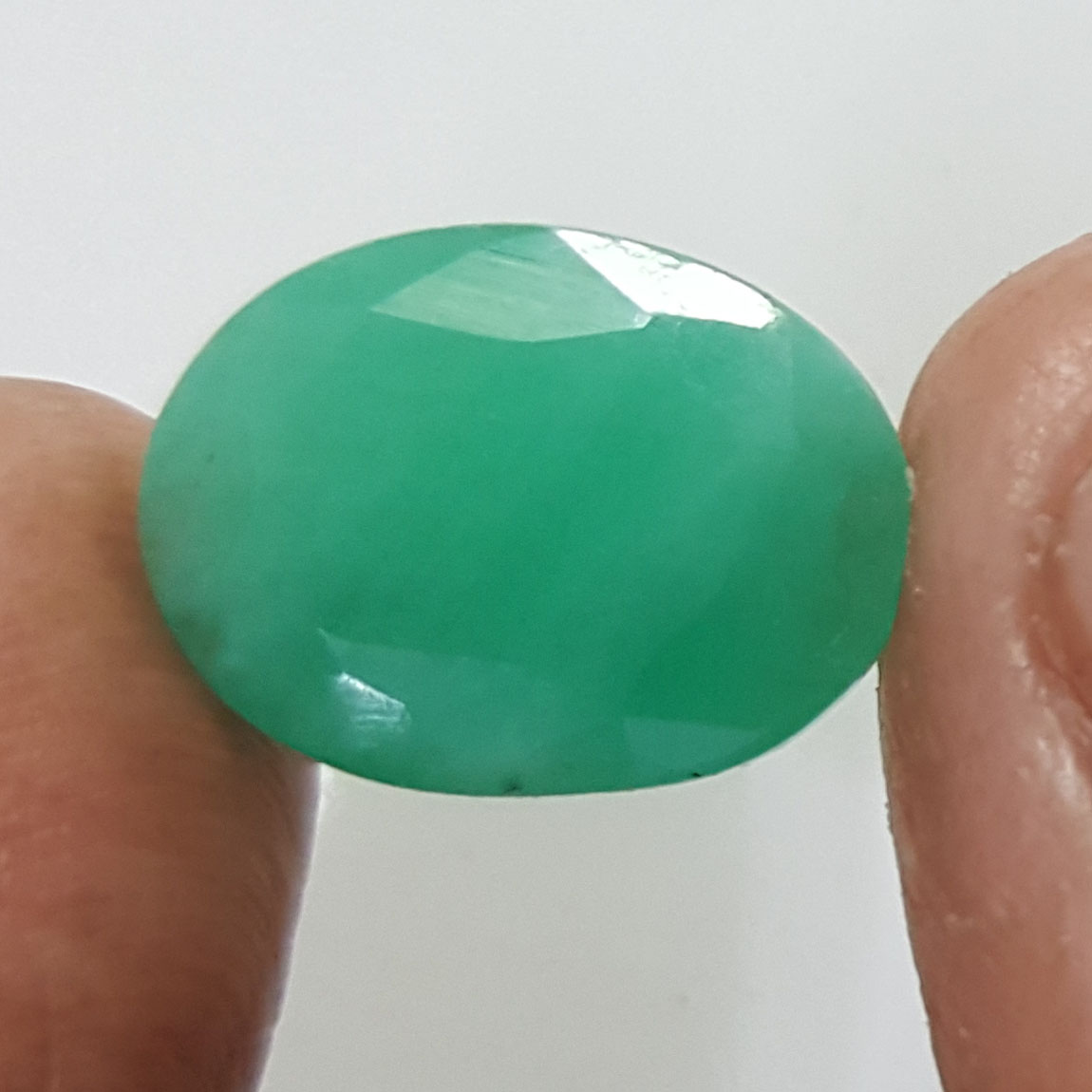 8.48 Ratti Natural Emerald Stone With Govt. Lab Certified (1221)