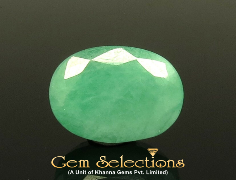 8.42 Ratti Natural Emerald Stone With Govt. Lab Certified (1221)