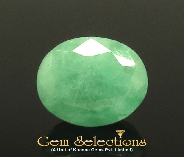 6.07 Ratti Natural Emerald Stone With Govt. Lab Certified (1221)