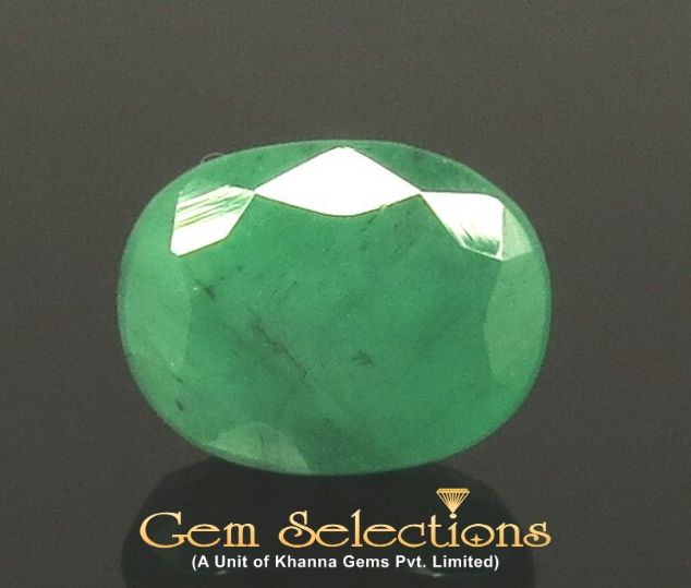 4.49 Ratti Natural Emerald Stone With Govt. Lab Certified (2331)