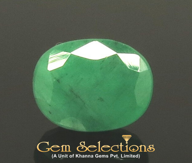 4.53 Ratti Natural Emerald Stone With Govt. Lab Certified (1221)