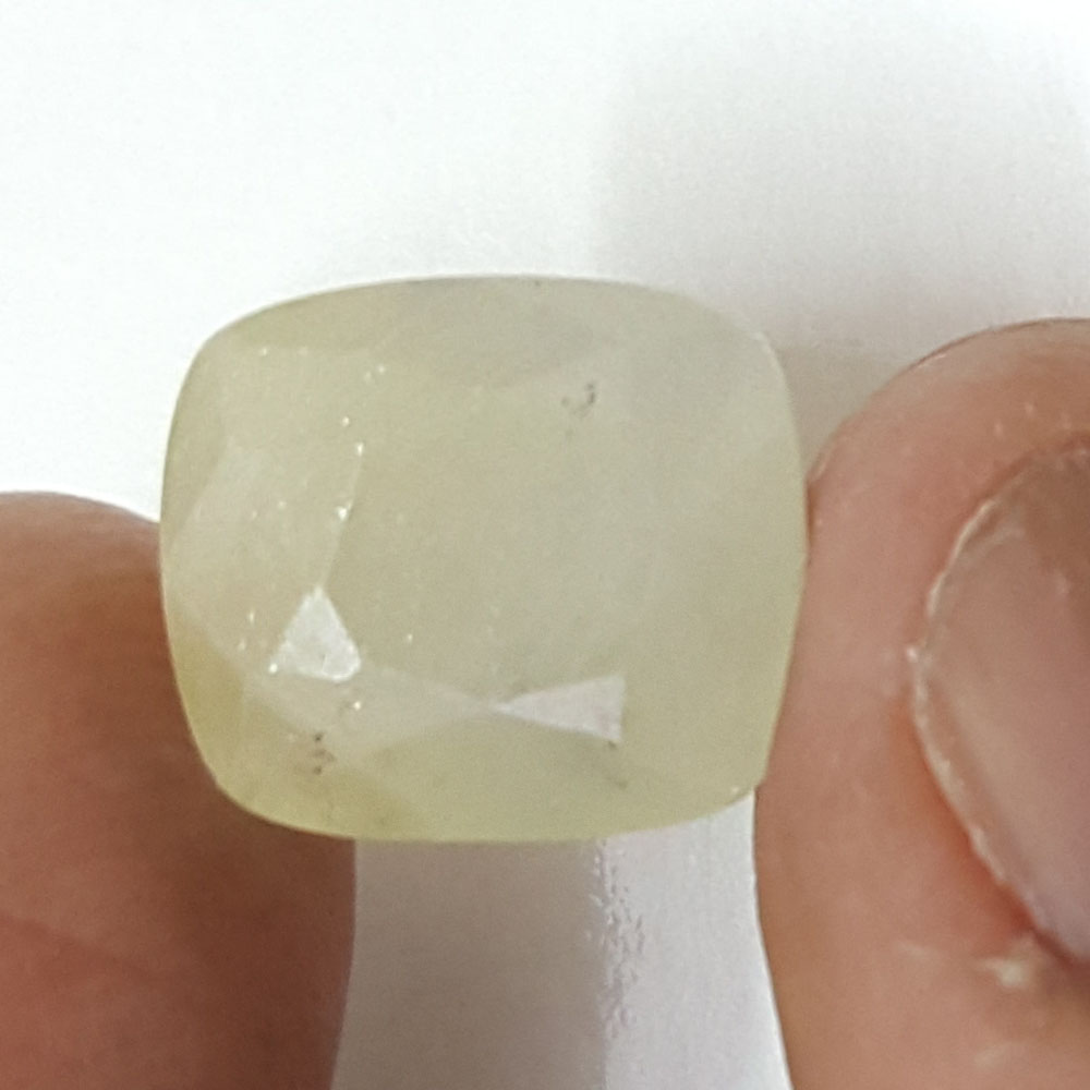 7.72 Ratti Natural Yellow Sapphire with Govt Lab Certificate-(12210)