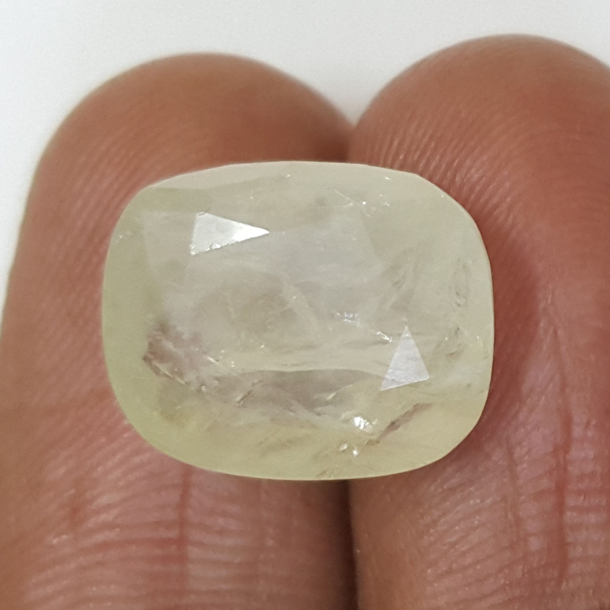 13.12 Ratti Natural Yellow Sapphire with Govt Lab Certificate-(4551)