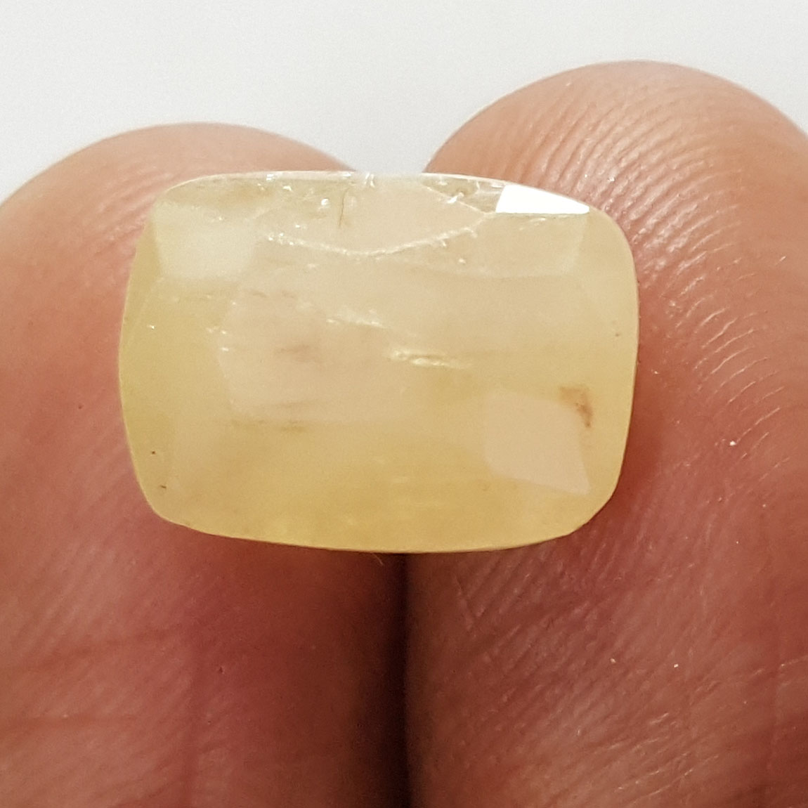 8.14 Ratti Natural Yellow Sapphire with Govt Lab Certificate-(4551)