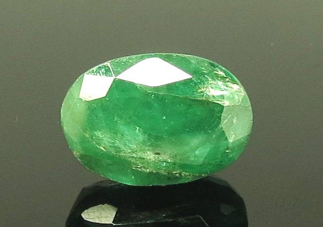 5.18 Ratti Natural Emerald Stone With Govt. Lab Certified (3441)
