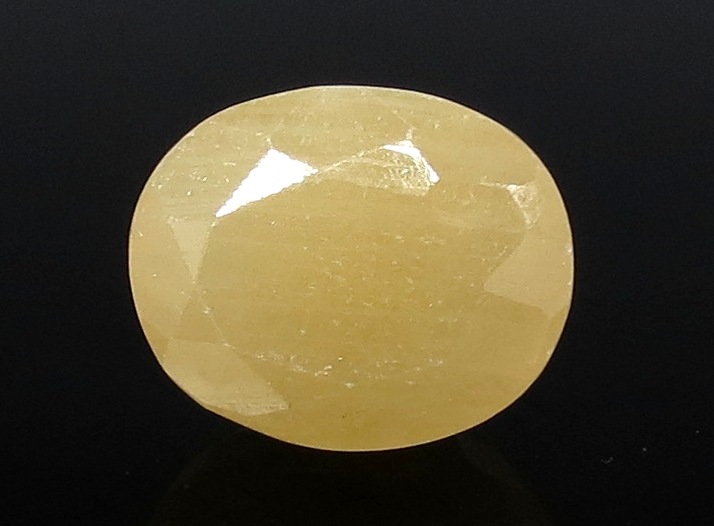 9.22 Ratti Natural Yellow Sapphire with Govt Lab Certificate-(1221)