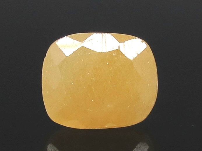 8.48 Ratti Natural Ceylonese Yellow Sapphire with Govt Lab Certificate-(1221)