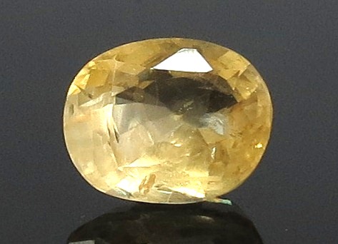 4.02 Ratti Natural Yellow Sapphire With Govt Lab Certificate-(16650)