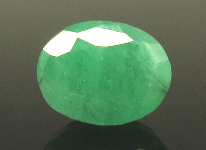 6.30 Ratti Natural Emerald Stone With Govt. Lab Certified (3441)