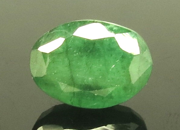 5.49 Ratti Natural Emerald Stone With Govt. Lab Certified (4551)