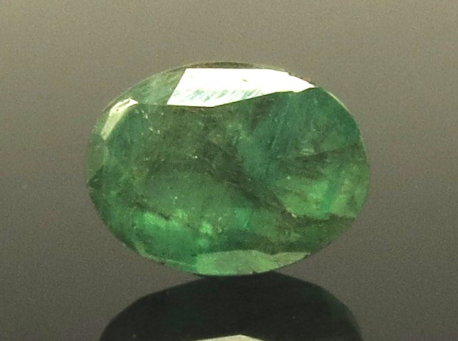 5.25 Ratti Natural Emerald Stone With Govt. Lab Certified (6771)
