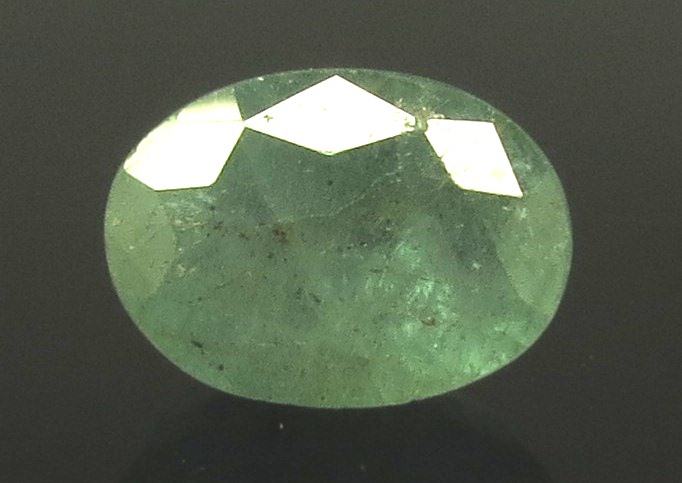 5.78 Ratti Natural emerald with Govt Lab Certificate-(3441)