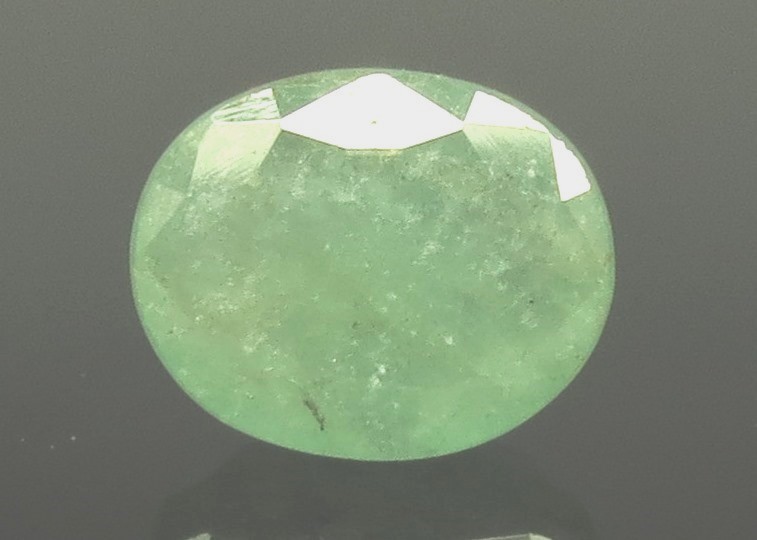 7.11 Ratti Natural emerald with Govt Lab Certificate-(1221)