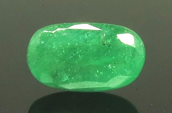 4.51 Ratti Natural Emerald Stone With Govt. Lab Certified (8991)