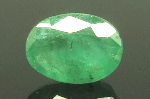4.42 Ratti Natural Emerald Stone With Govt. Lab Certified (8991)