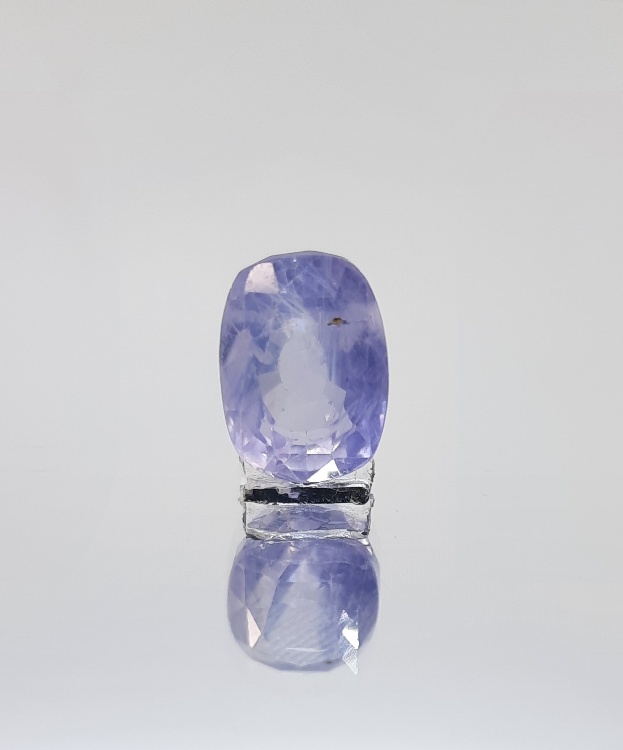 7.56 Ratti Natural Purple Sapphire with Govt. Lab Certified-(16650)