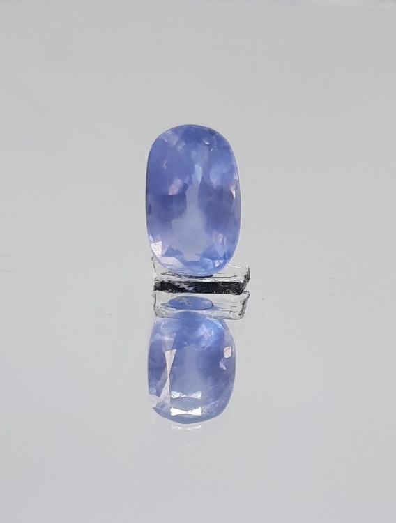 3.48 Ratti Natural Blue Sapphire With Govt Lab Certified-(23310)