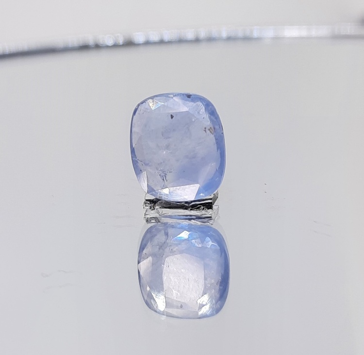 6.12 Ratti Natural Blue Sapphire with Govt Lab Certificate-(23310)