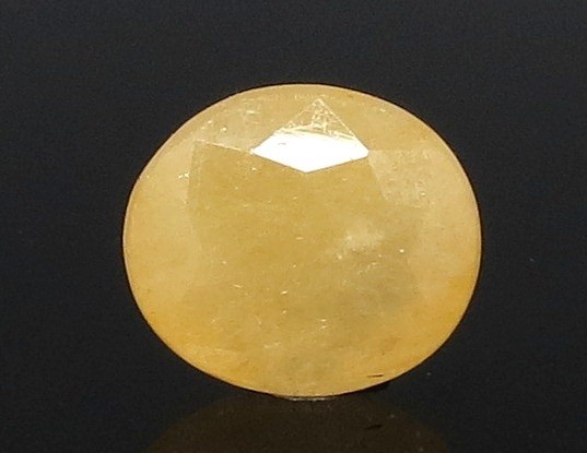 4.49 Ratti Natural Ceylonese Yellow Sapphire with Govt Lab Certificate-(4551)
