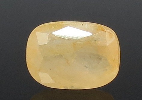 4.52 Ratti Natural Ceylonese Yellow Sapphire with Govt Lab Certificate-(4551)