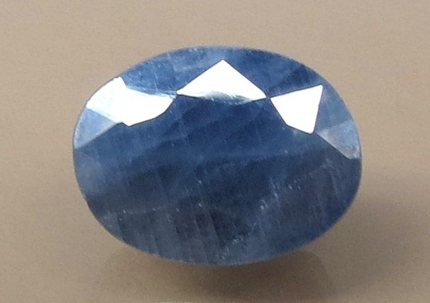 6.38 Ratti Natural Blue Sapphire with Govt Lab Certificate-(1221 )