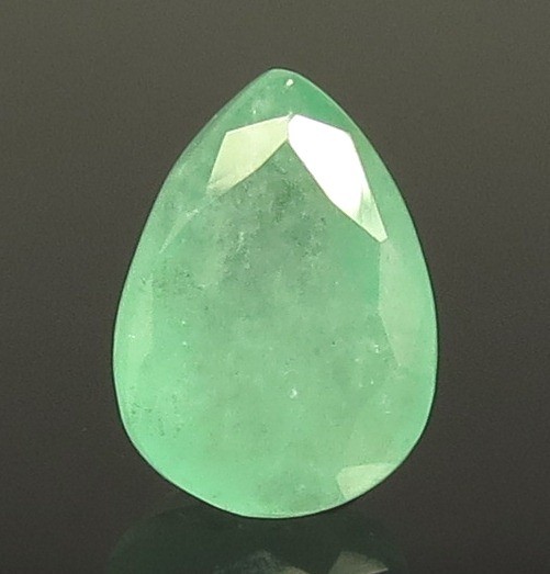 5.48 Ratti Natural Emerald Stone With Govt. Lab Certified (4551)