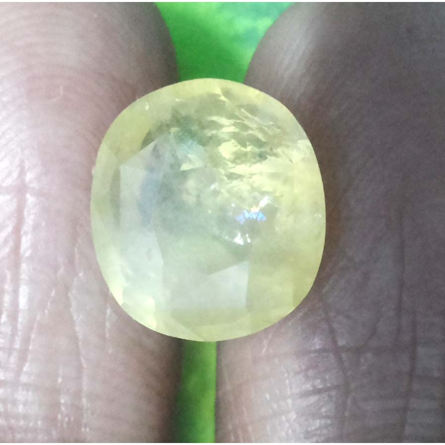9.01 Ratti Natural yellow sapphire with Govt Lab Certificate-(6100)