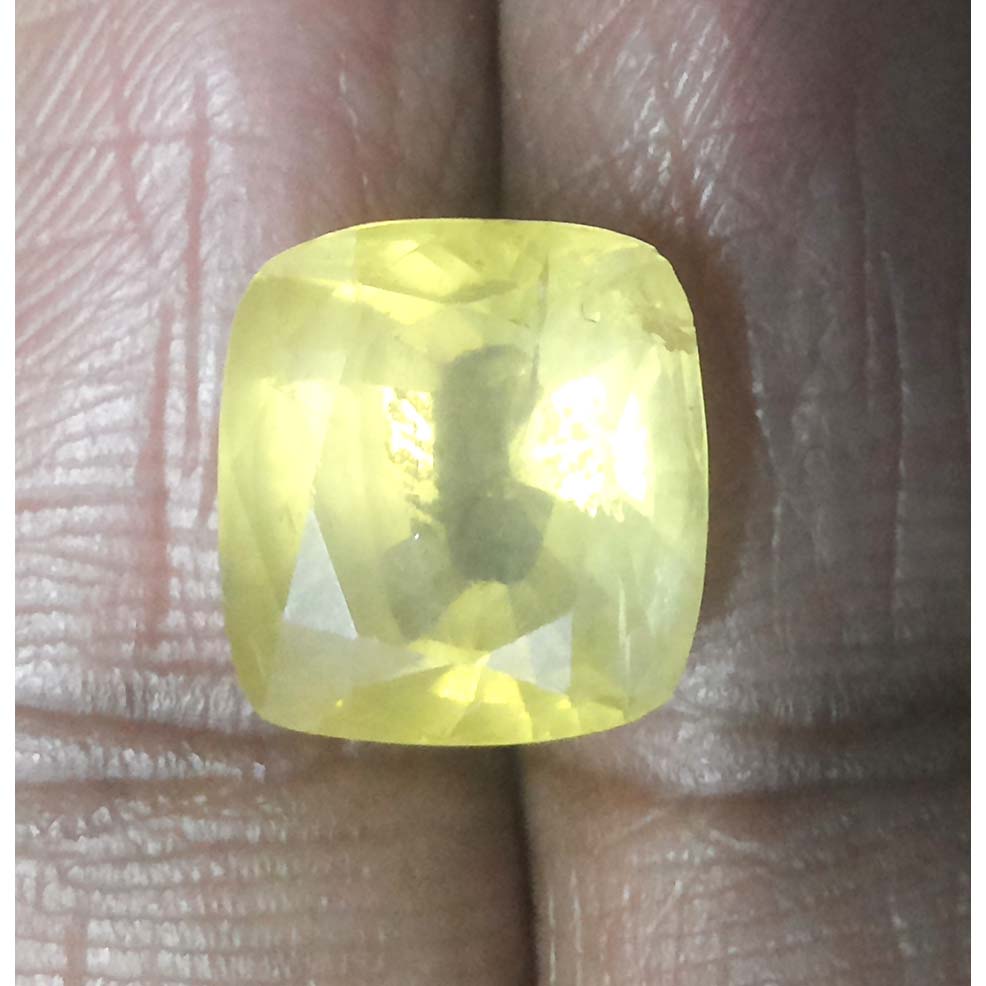 7.87 Ratti Natural yellow sapphire with Govt Lab Certificate-(8100)