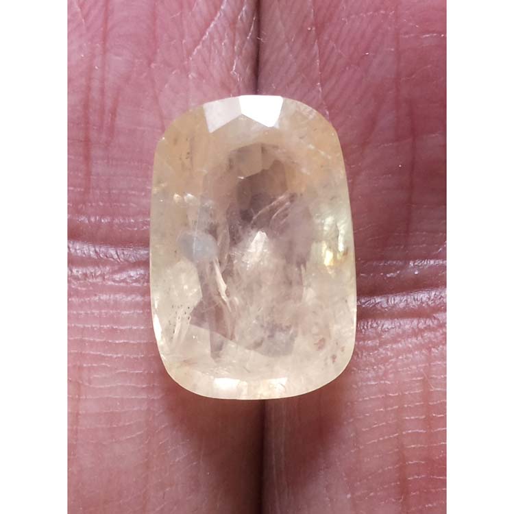 7.82 Ratti Natural yellow sapphire with Govt Lab Certificate-(6100)