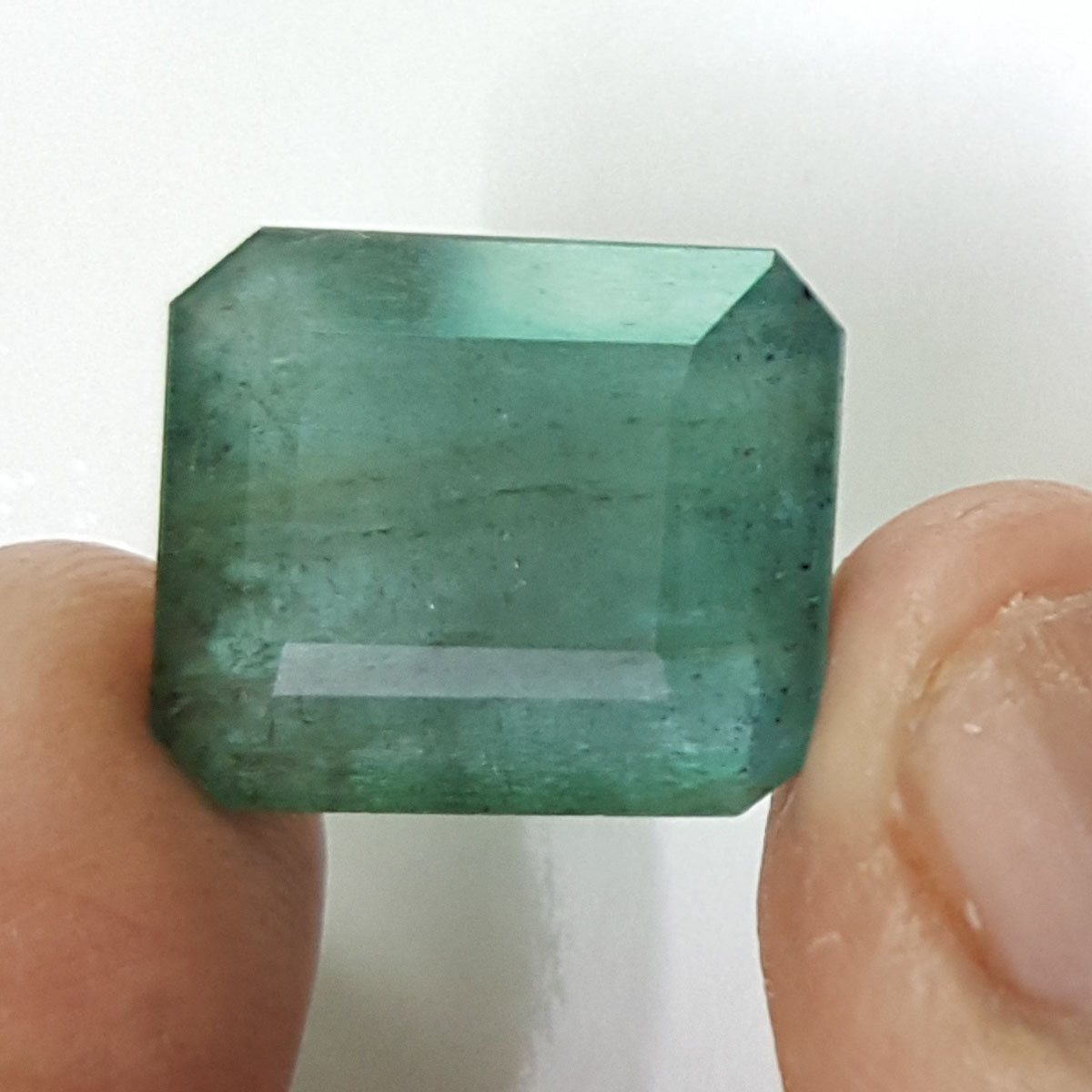 12.81 Ratti Natural Emerald Stone With Govt. Lab Certified (4551)